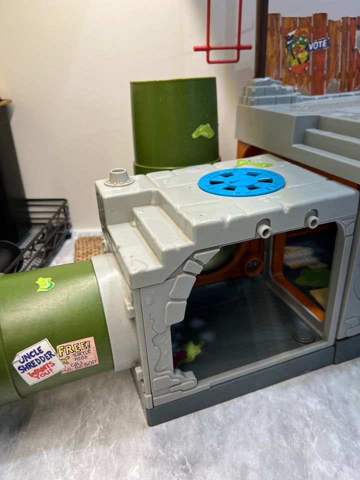 1989 Vintage Teenage Mutant Ninja Turtles TMNT Sewer Playset - Incomplete