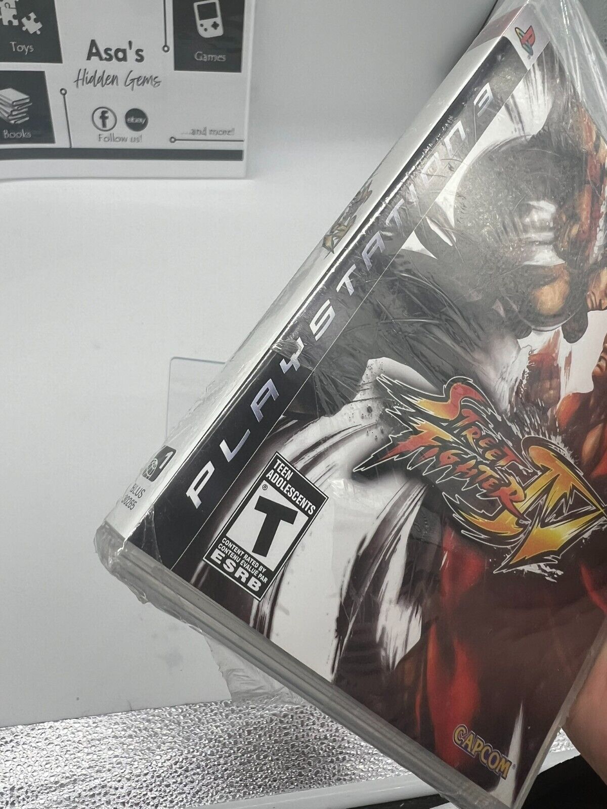 Street Fighter IV (Sony PlayStation 3, 2009) - Sealed - Tears in plastic