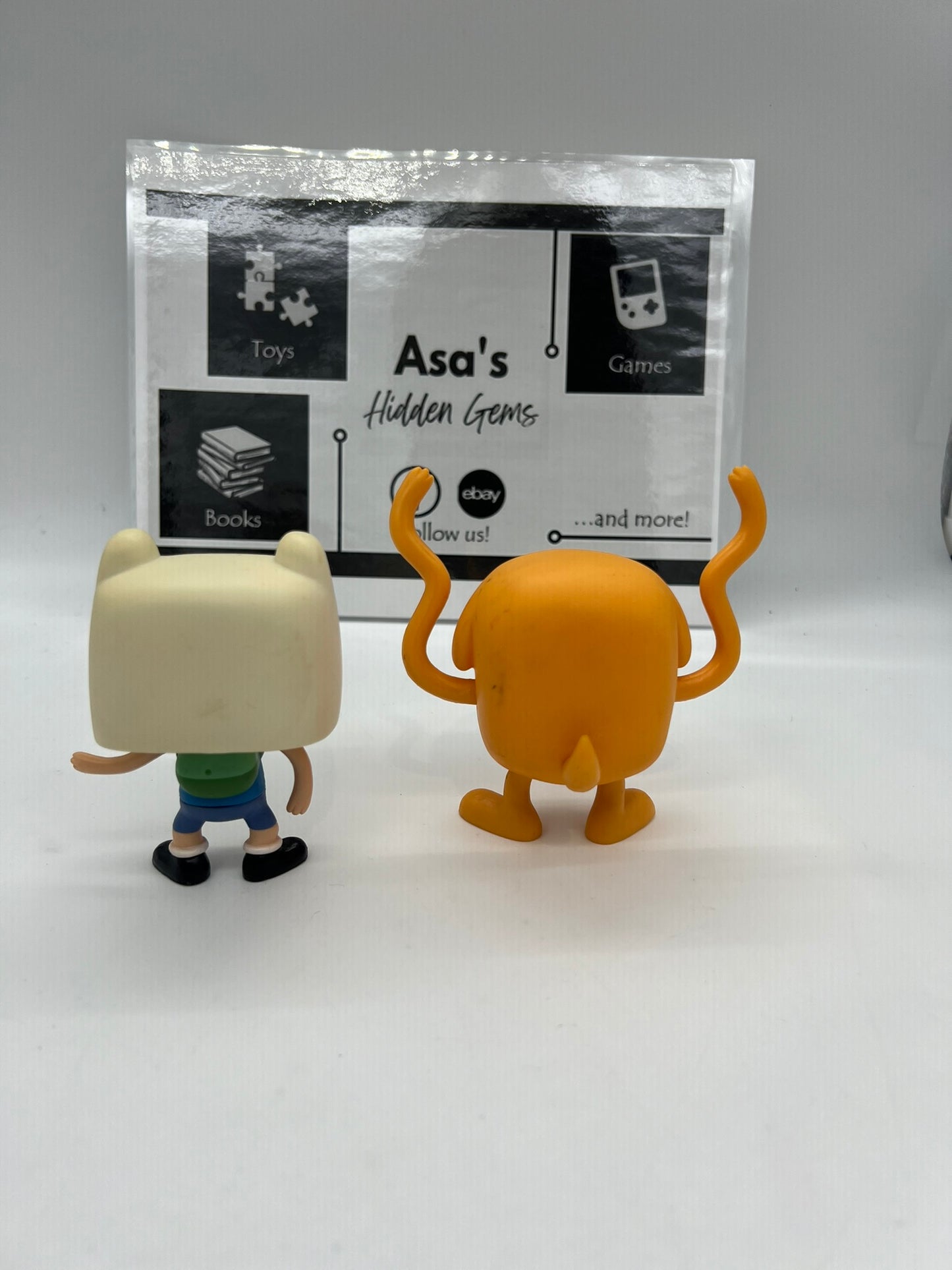 Funko Pop! Adventure Time FINN #32 and Jake #33 Vinyl Figure (No Box) Loose