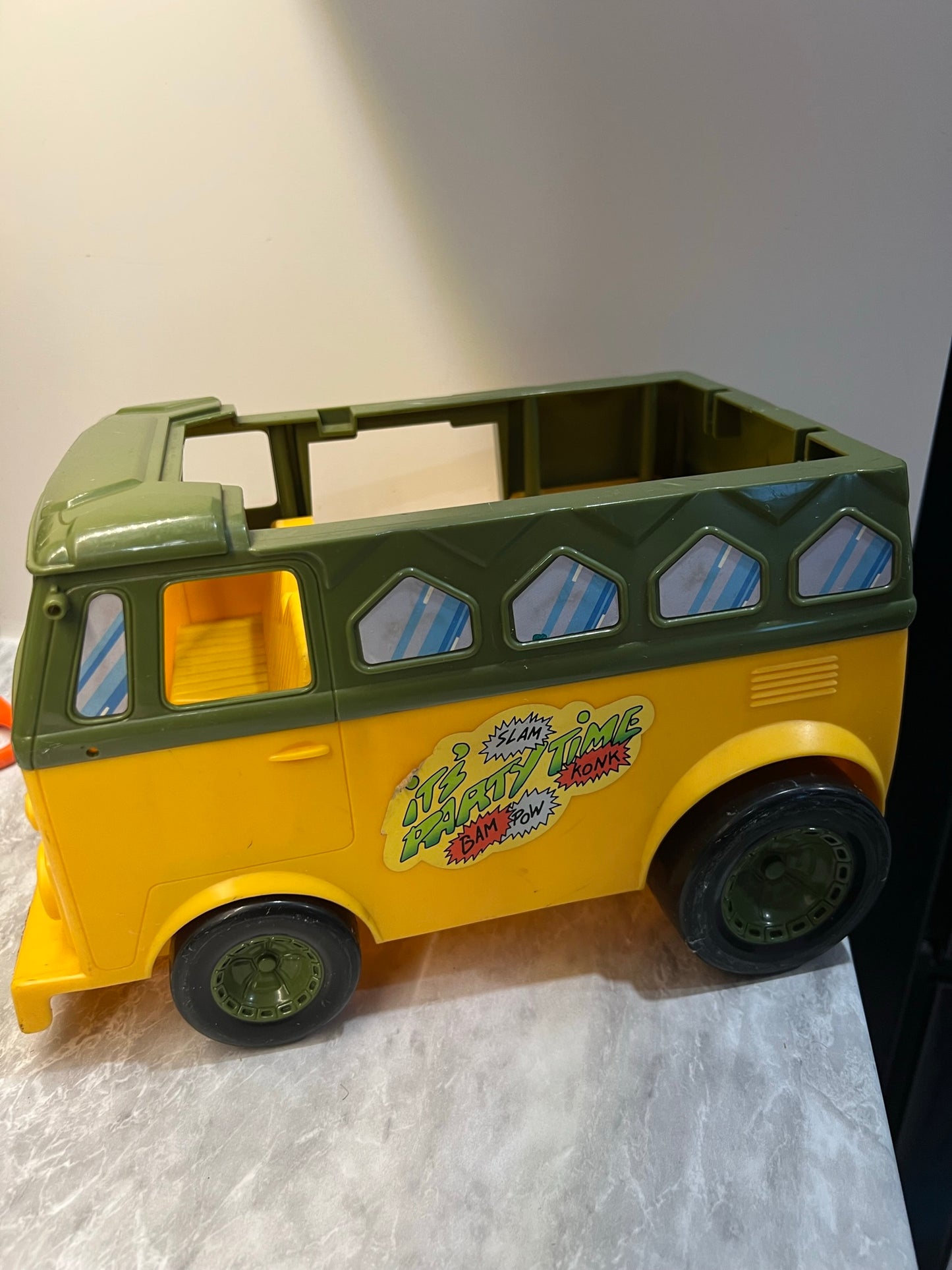 Vintage 1989 Teenage Mutant Ninja Turtles TMNT Party Wagon Van Bus Incomplete