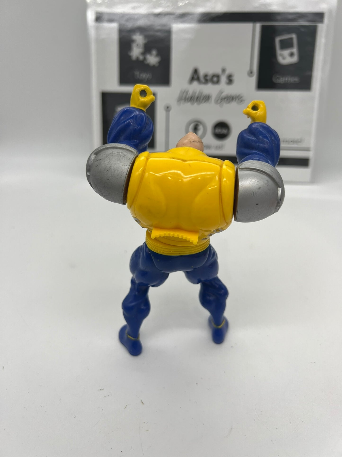 Marvel Toy Biz The Uncanny X-Men Strong Guy 1993 Action Figure X-factor Legends