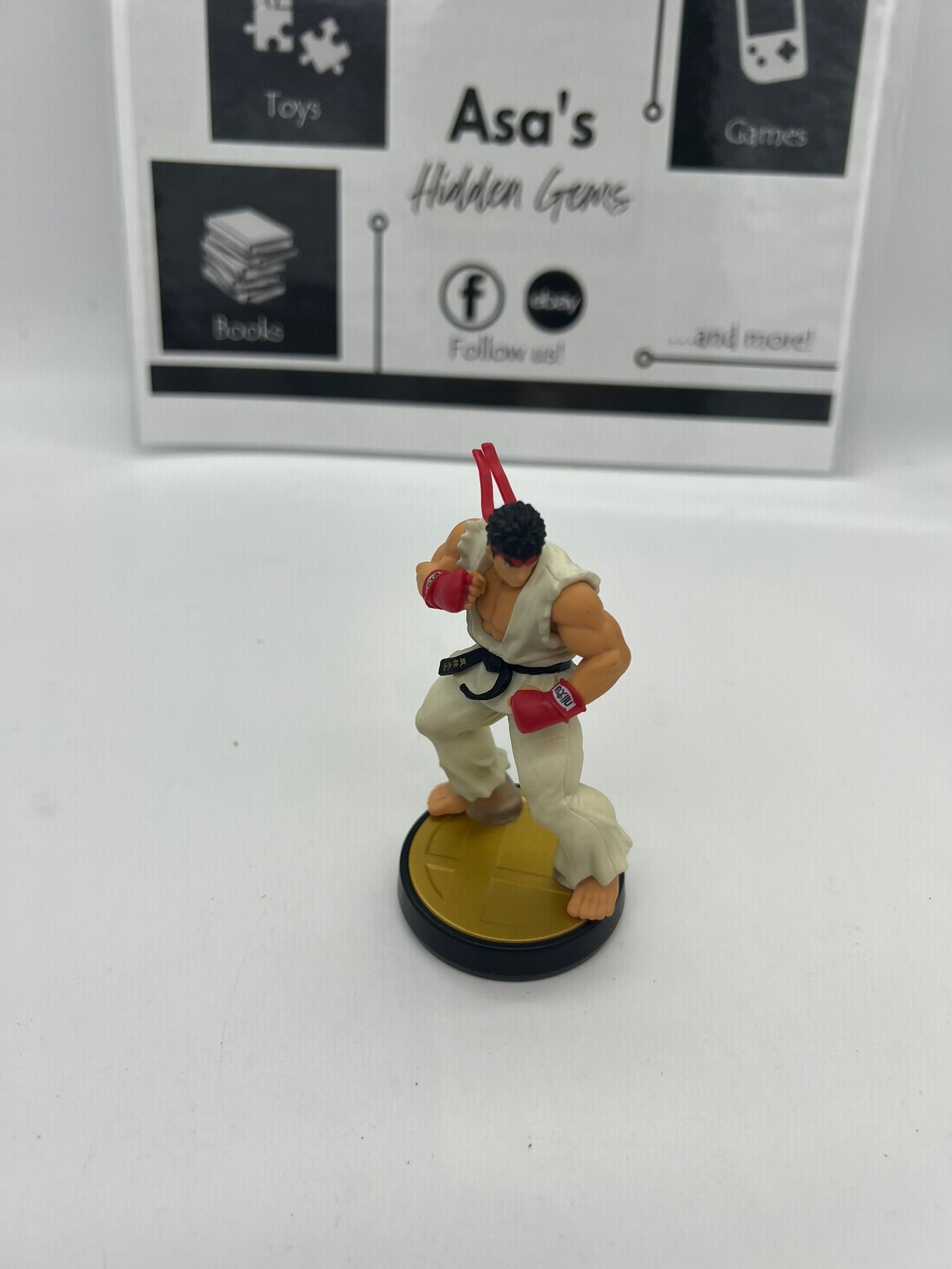 Nintendo Amiibo Figure ( Super Smash Bros Series / Ryu )