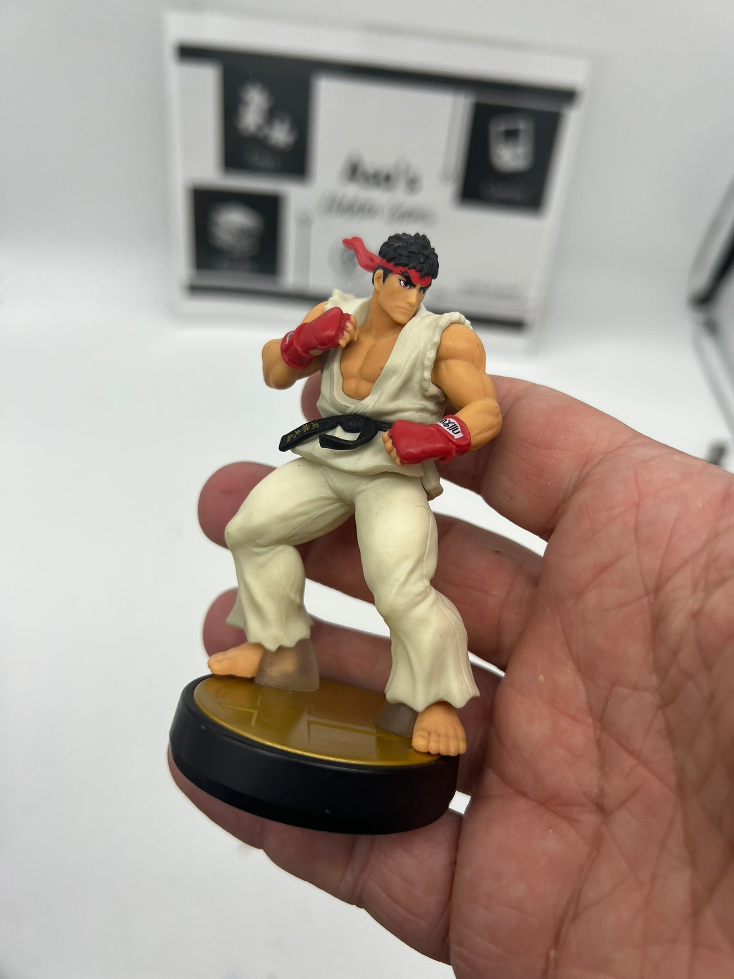 Nintendo Amiibo Figure ( Super Smash Bros Series / Ryu )