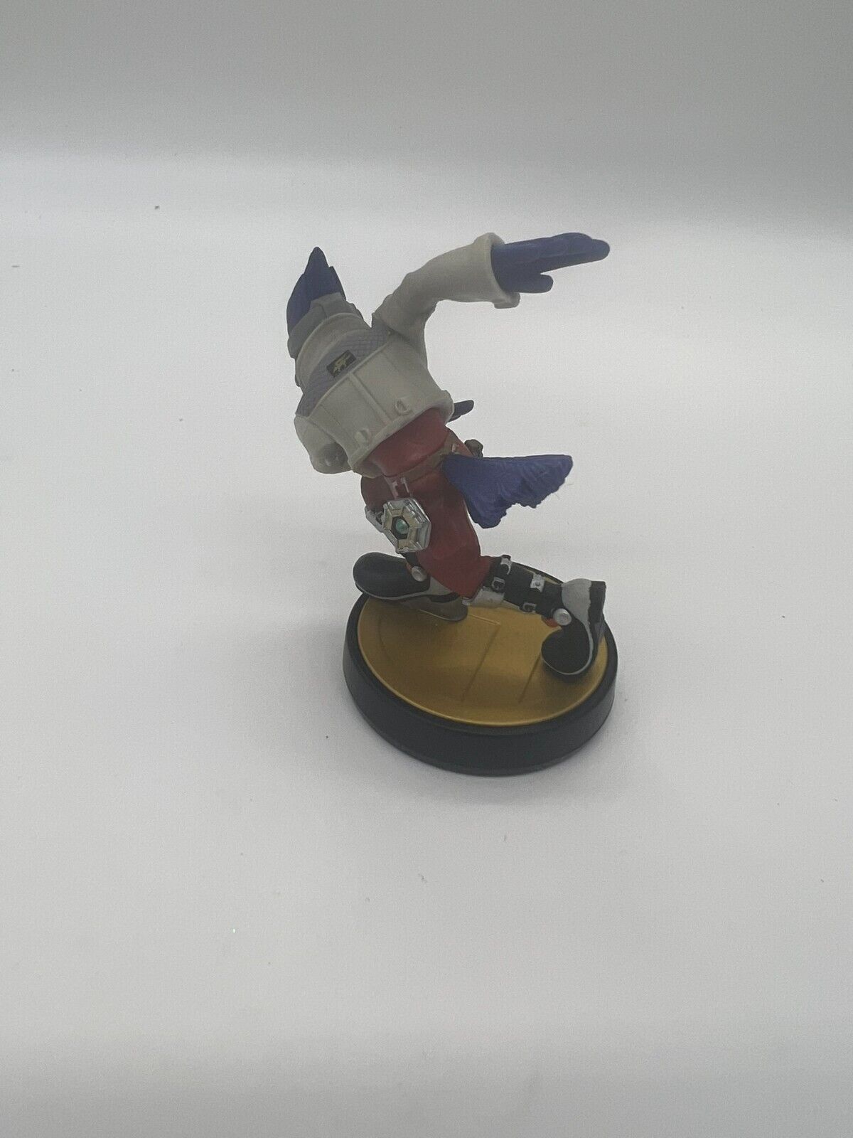 Nintendo Star Fox Falco Amiibo Figure - Super Smash Bros Series