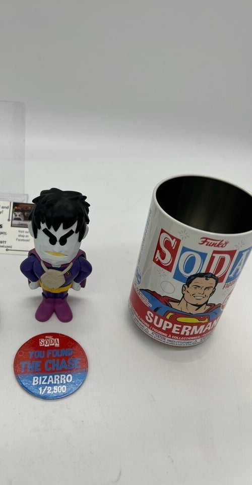 Funko Soda Superman CHASE BIZARRO Vinyl Figure LE 2500 DC Comics Collectibles