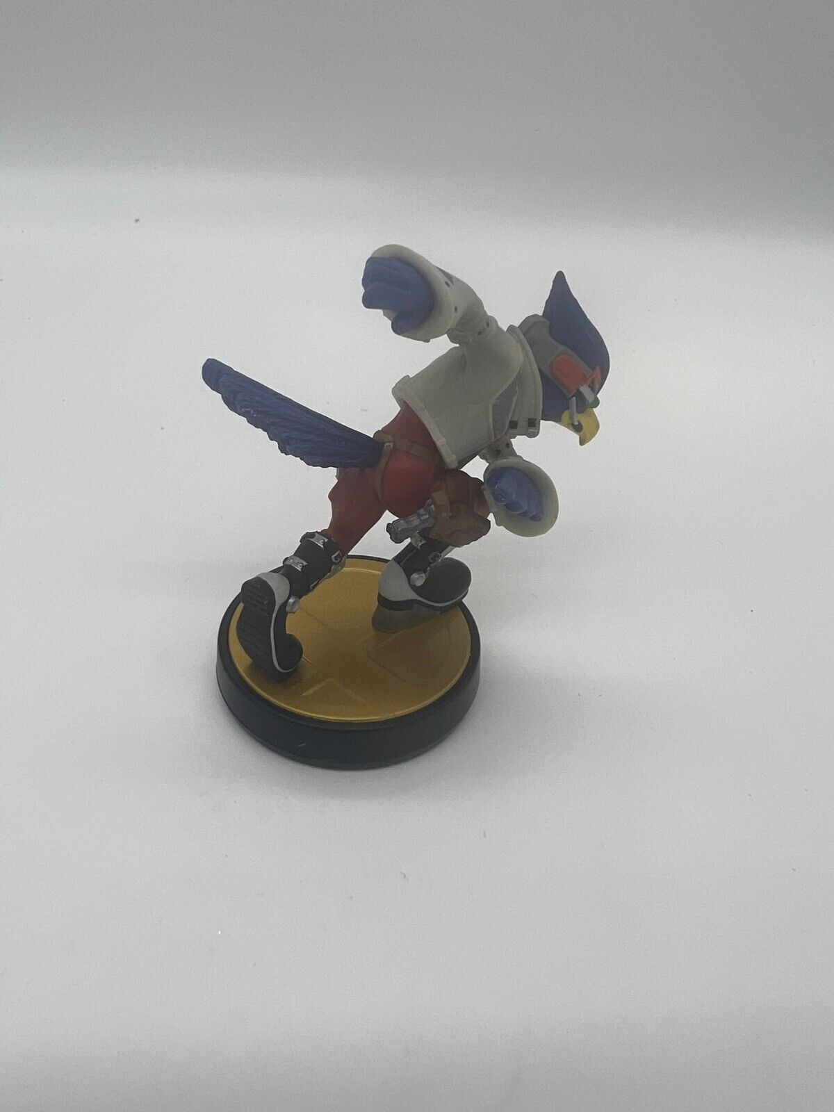 Nintendo Star Fox Falco Amiibo Figure - Super Smash Bros Series