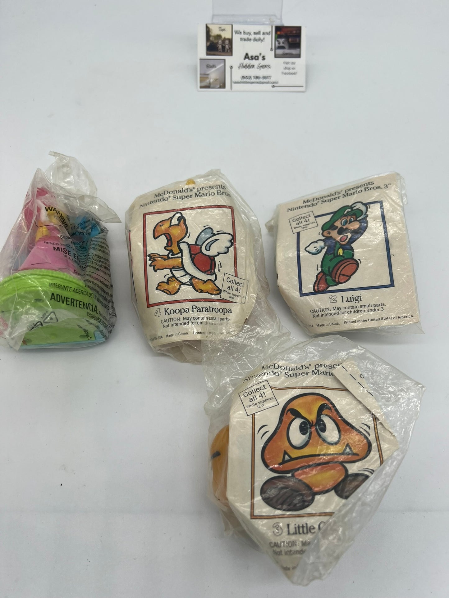 3 1989 McDonald’s Nintendo Super Mario Bros. 3 Happy Meal Toy plus 1 newer toy