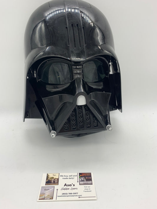 2013 Star Wars DARTH VADER Electronic Helmet Mask Hasbro